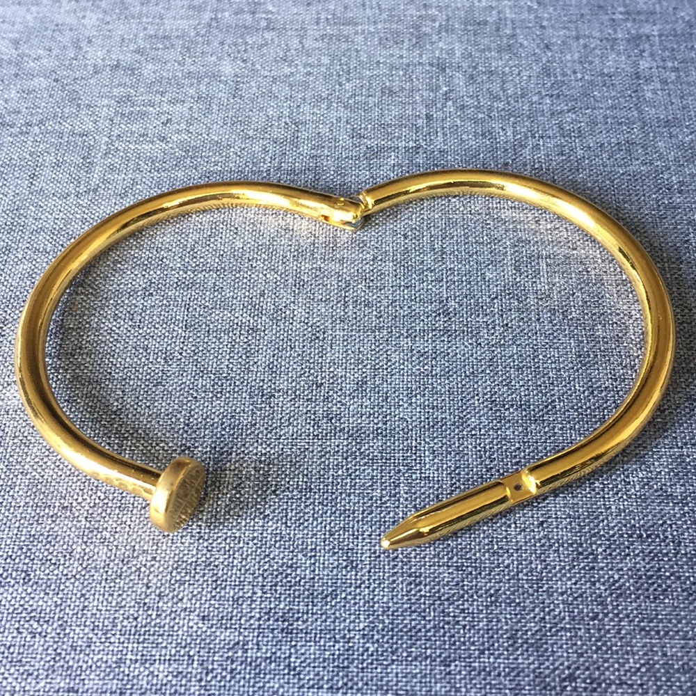 Gold plated screws nail bangle - Picture 3 of 3